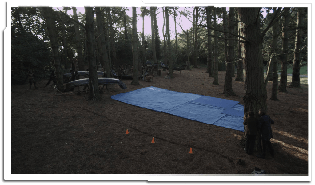 A lot of the work on this show was turning exterior shots (from Ireland) into the fantastical landscapes of ‘Neverland’. Many of the forest shots were supposed to contain deep canyons with natural stone bridges, but were simply shot with cones or small pieces of bluescreen on the ground.